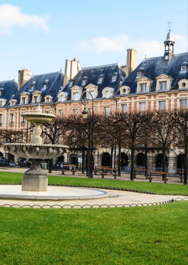 Vegetarian & Vegan Paris: The Complete Guide to Eating Well
